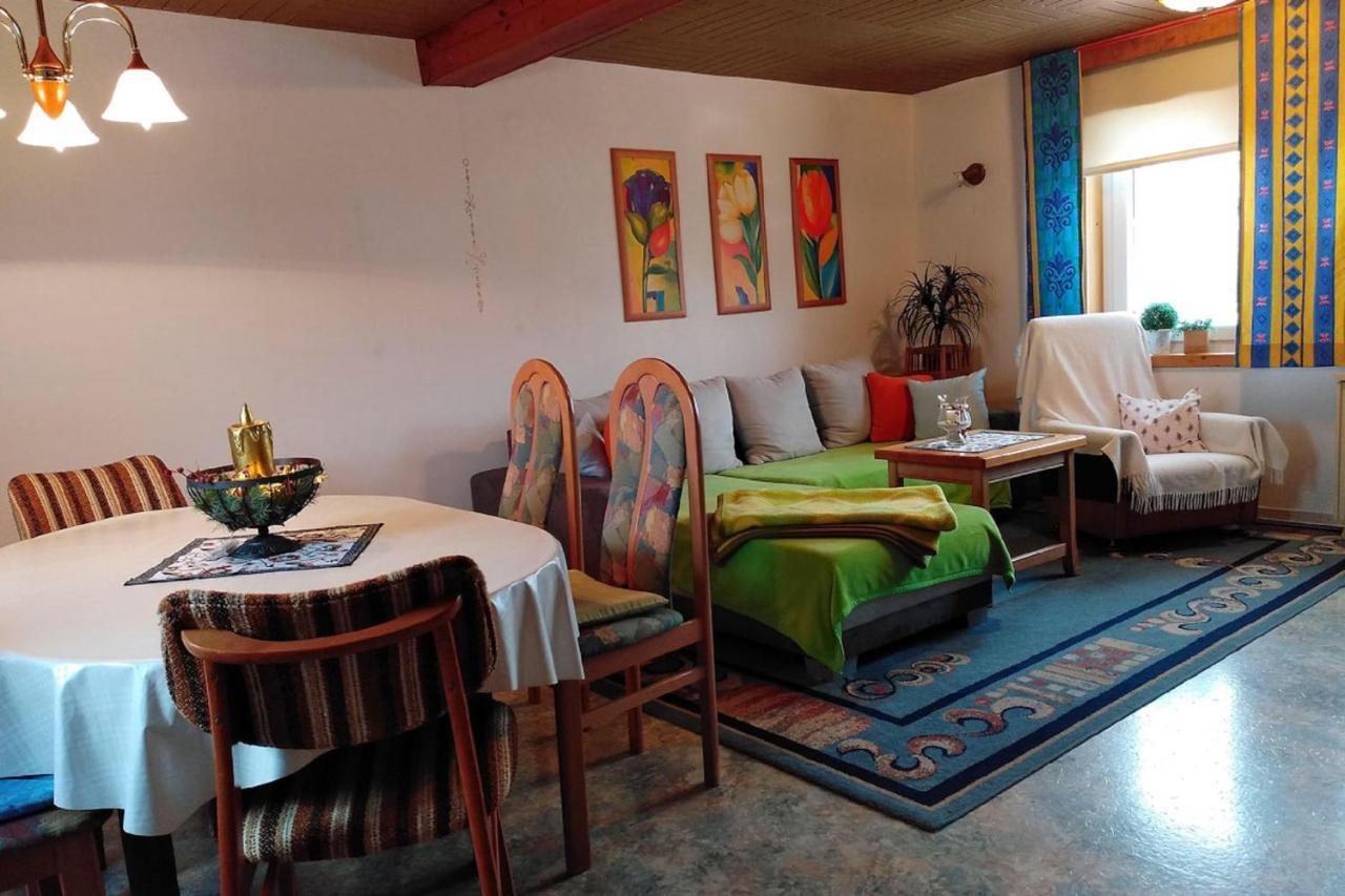 Ferienwohnung Riemer Geisa エクステリア 写真